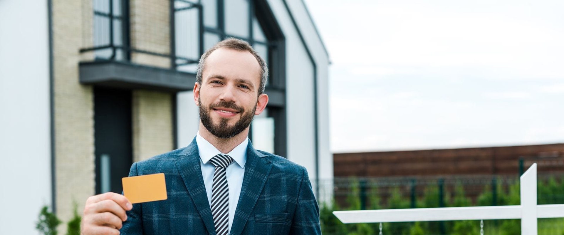 Hiring the Right Real Estate Agent in Massachusetts